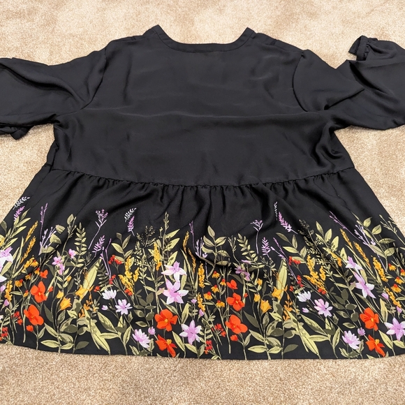 Ladies Black and Floral V Neck Pullover Long Sleeve Top Size XL Tall - Picture 5 of 5